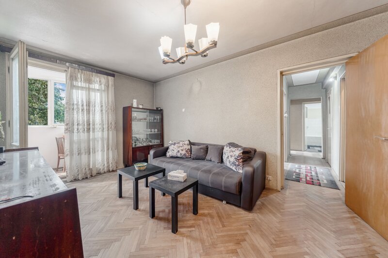 Barajul Bistritei 11, bloc reabilitat termic, 83 mp, luminos Est-V.